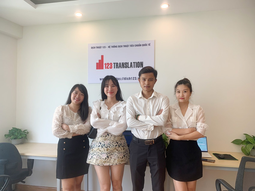 đội ngũ dịch thuật 123 chuyên dịch thuật công chứng Gò Vấp